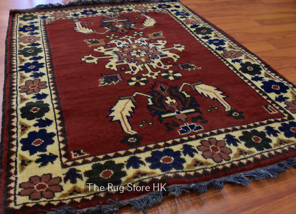 Kargahi 2.5' x 3' – The Hong Kong Rug Store